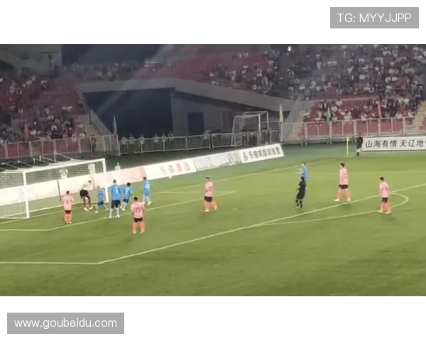 沈阳副市长刘克斌亲赴苏超现场与球迷互动并发放福利活动精彩上演 沈阳副市长刘克斌亲赴苏超现场与球迷互动并发放福利活动精彩上演